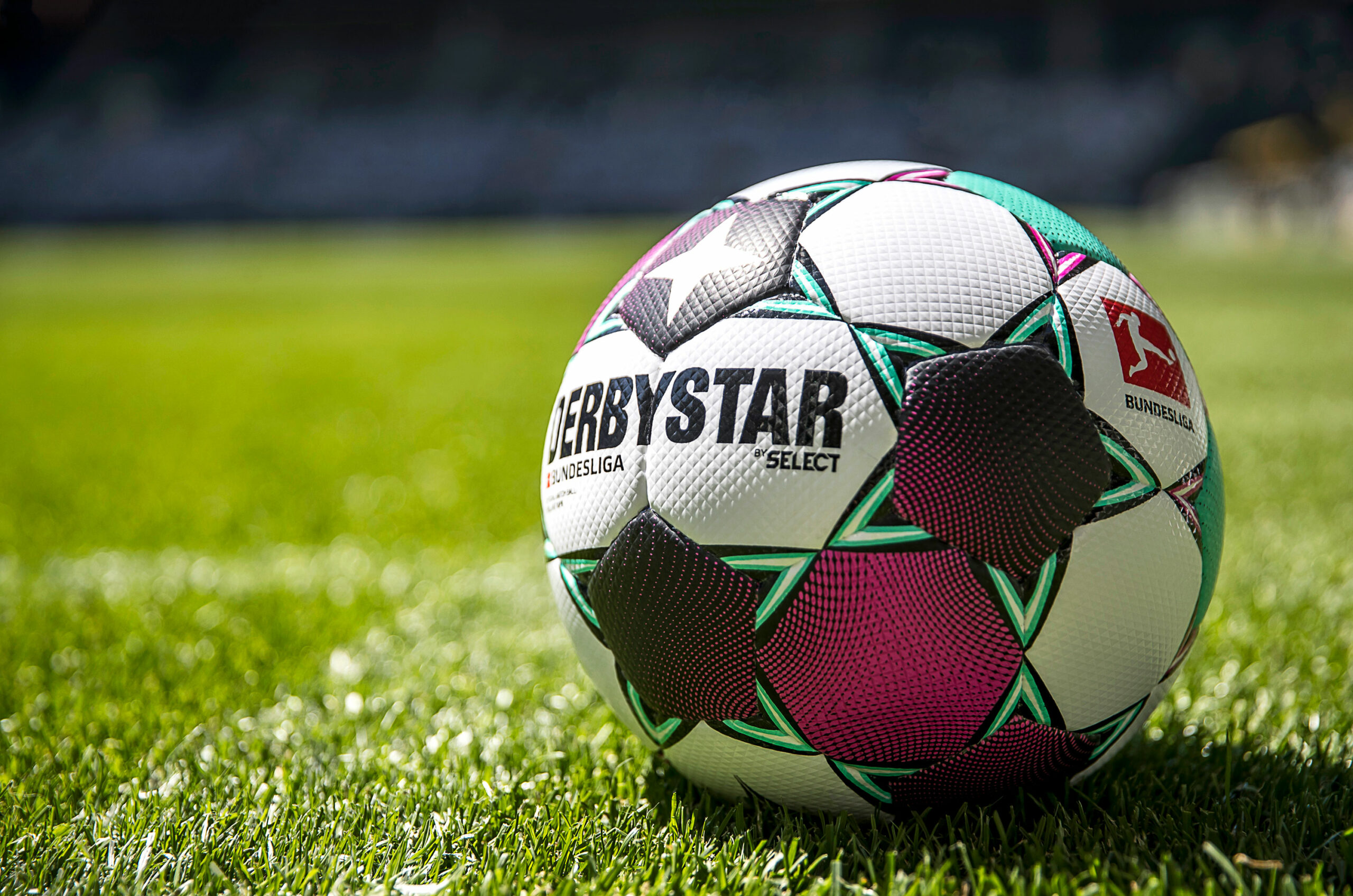 DERBYSTAR continues to Bundesliga ball - the provide official match International